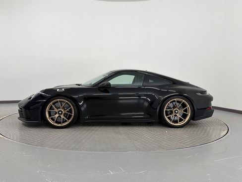 Certified 2022 Porsche 911 GT3 RWD image 2