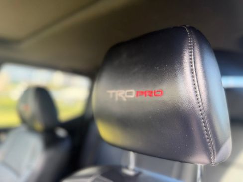 Used 2022 Toyota Tacoma TRD Pro AWD/4WD image 19