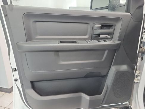 Used 2025 RAM 2500 Tradesman w/ Safety Group AWD/4WD image 34