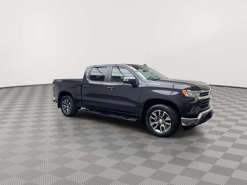 Certified 2022 Chevrolet Silverado 1500 LT AWD/4WD image 43