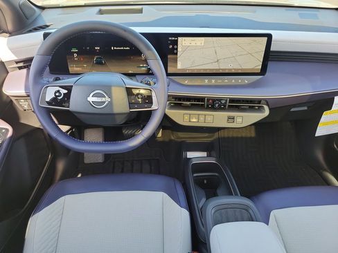 New 2026 Nissan Leaf Platinum+ w/ Illuminated Package FWD image 4