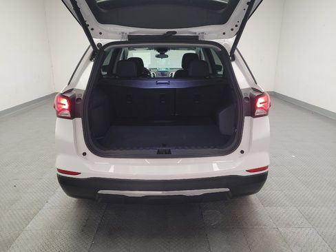 Used 2023 Chevrolet Equinox LT w/ Driver Convenience Package image 29