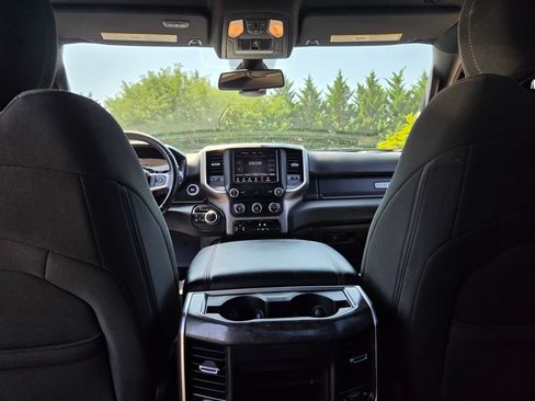Used 2019 RAM 1500 Big Horn AWD/4WD image 27