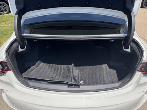 Used 2023 Acura TLX SH-AWD w/ Advance Package image 9