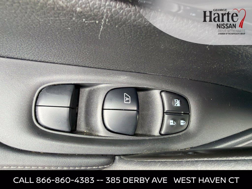 Certified 2020 Nissan Rogue SV w/ Premium Package AWD/4WD image 19