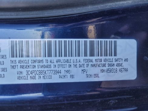Used 2019 Dodge Journey SE w/ Connectivity Group FWD image 33