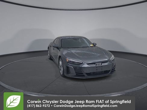 Used 2023 Audi e-tron GT Premium Plus AWD/4WD image 4