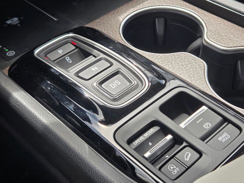 New 2026 Honda Pilot Elite image 12