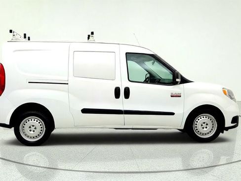 Used 2022 RAM ProMaster City Tradesman FWD image 4