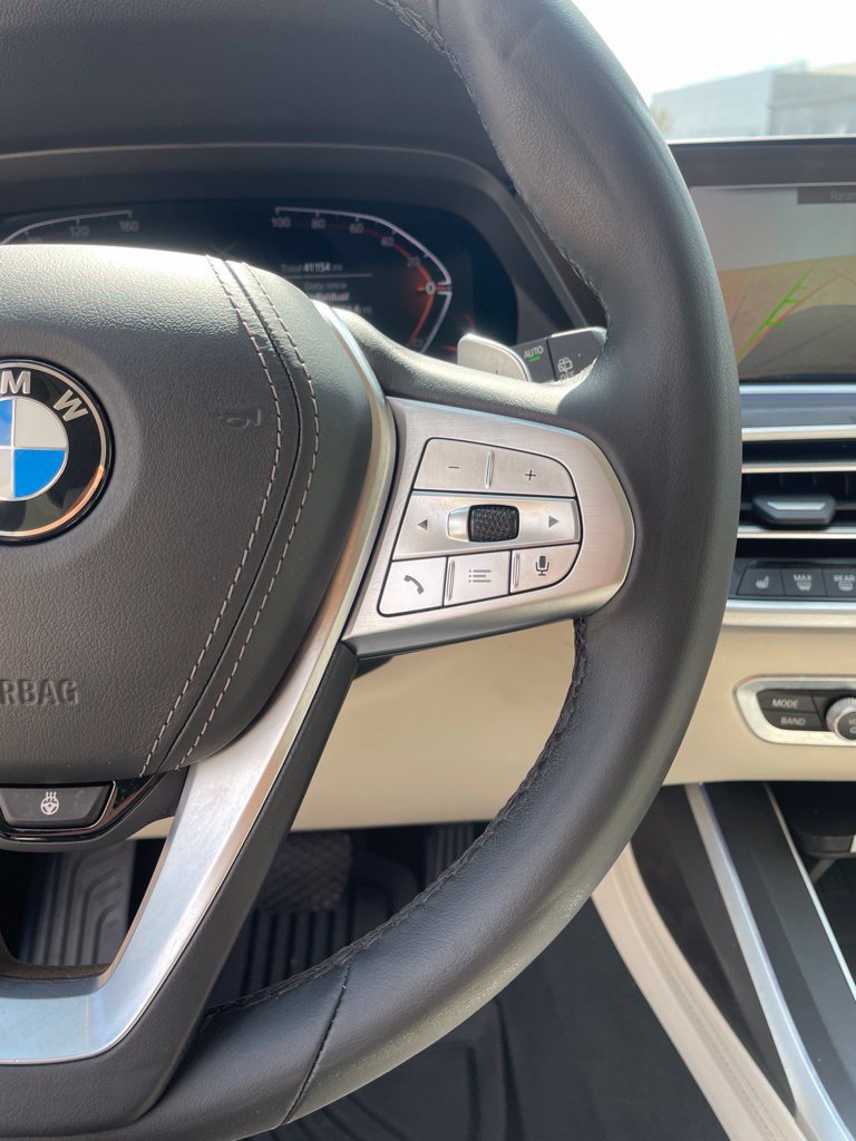 Used 2022 BMW X7 xDrive40i w/ Parking Assistance Package AWD/4WD image 13