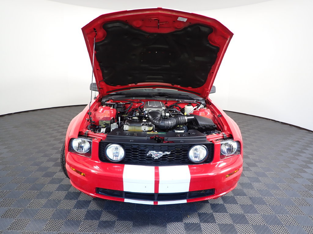 Used 2008 Ford Mustang GT RWD image 33