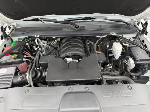Used 2020 GMC Yukon SLT w/ Premium Edition AWD/4WD image 11