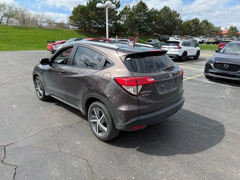 Used 2022 Honda HR-V EX image 2