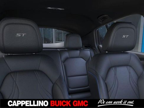 New 2026 Buick Envista Sport Touring w/ Convenience I Package FWD image 24