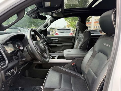 Used 2023 RAM 1500 Laramie AWD/4WD image 14