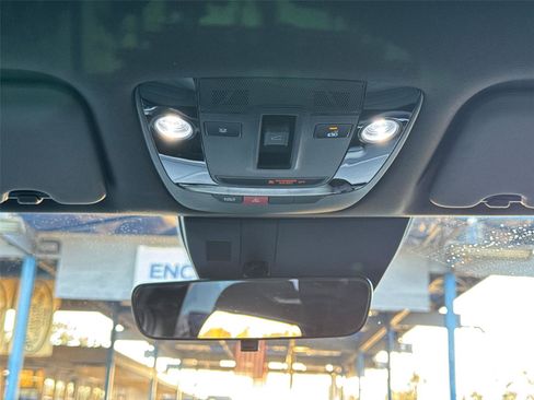 Used 2025 Kia Sportage X-Line w/ Premium Package image 25