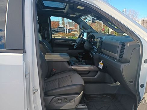 New 2026 Chevrolet Silverado 1500 ZR2 image 23