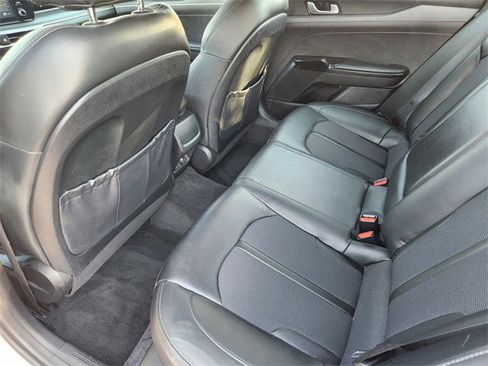 Used 2021 Kia K5 GT-Line image 12