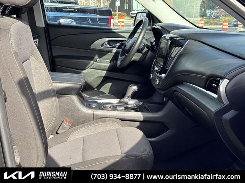 Used 2019 Chevrolet Traverse LT image 28