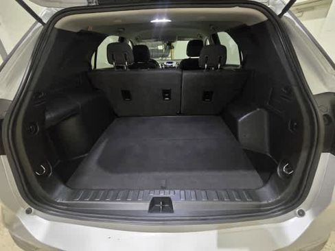 Used 2020 Chevrolet Equinox LT AWD/4WD image 10