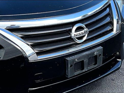 Used 2015 Nissan Altima 2.5 S w/ Sport Value Package FWD image 29