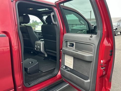 Used 2014 Ford F150 FX4 w/ Equipment Group 402A Luxury AWD/4WD image 31