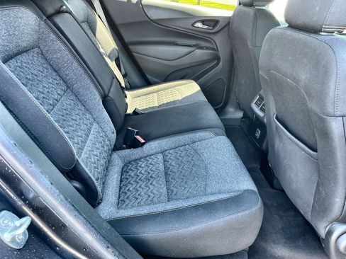 Used 2022 Chevrolet Equinox LT AWD/4WD image 25