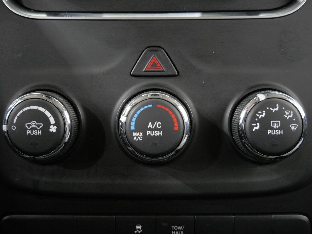 Used 2022 RAM 1500 Classic SLT RWD image 19