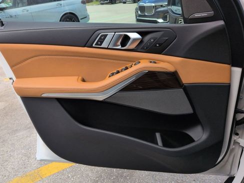 New 2026 BMW X5 sDrive40i w/ Climate Comfort Package image 31