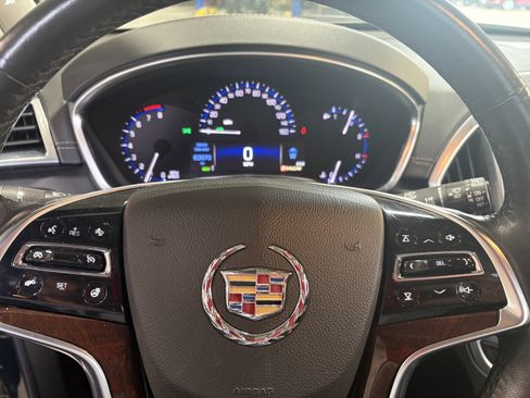 Used 2014 Cadillac SRX Performance w/ Driver Awareness Package FWD image 9