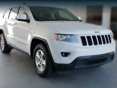 Used 2016 Jeep Grand Cherokee Laredo w/ Quick Order Package 23E