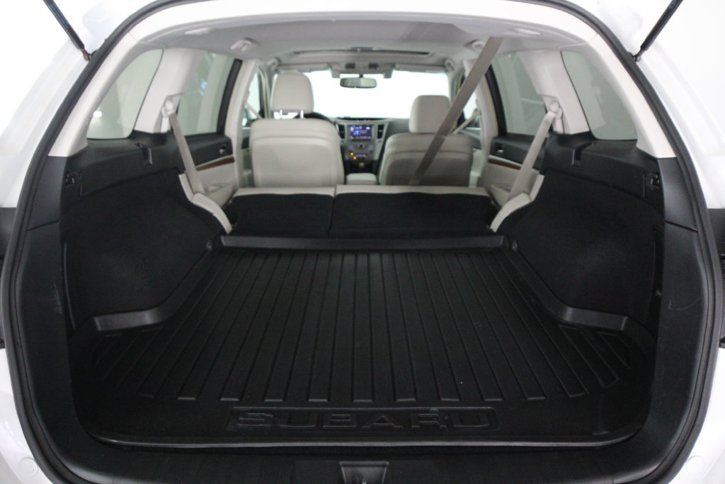Used 2014 Subaru Outback 2.5i Limited AWD/4WD image 35