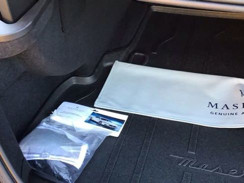 Used 2021 Maserati Ghibli S image 10