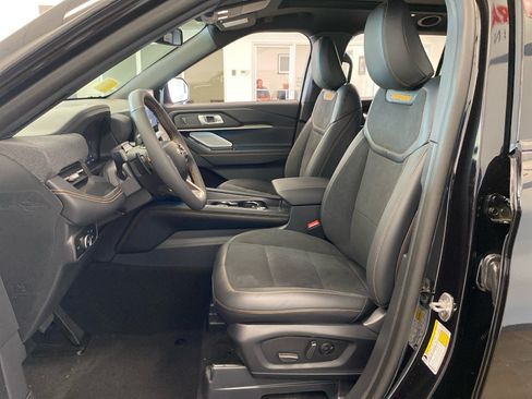 New 2026 Ford Explorer Tremor w/ Tremor Ultimate Package AWD/4WD image 16