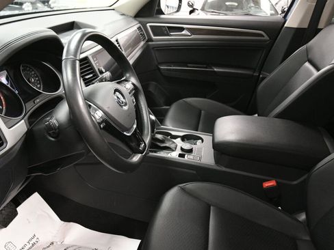 Used 2019 Volkswagen Atlas SE w/ Panoramic Sunroof Package image 21