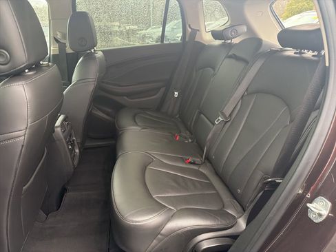 Used 2020 Buick Envision Essence image 24