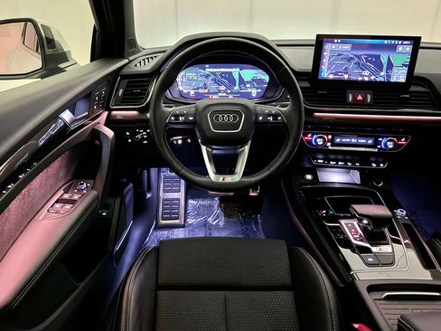 Used 2023 Audi SQ5 Prestige w/ Prestige Package image 30