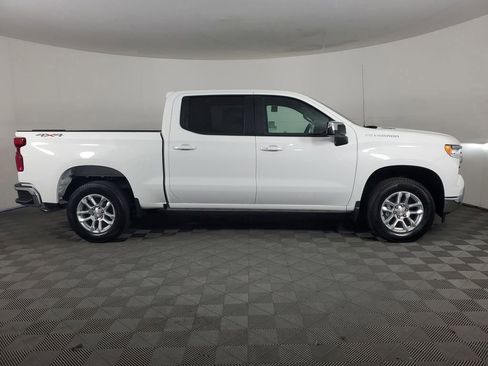 New 2025 Chevrolet Silverado 1500 LT image 3