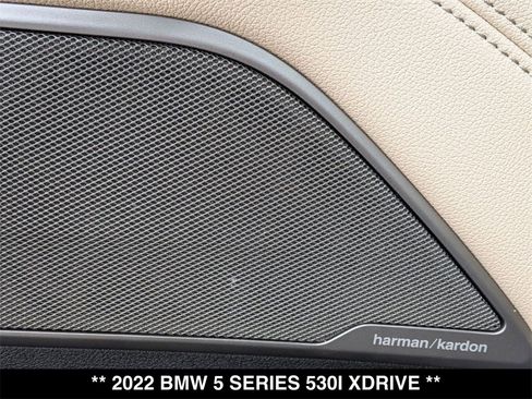 Certified 2022 BMW 530i xDrive w/ Premium Package image 25