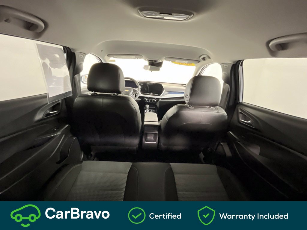 Certified 2025 Chevrolet Trax LT w/ Driver Confidence Package FWD image 7