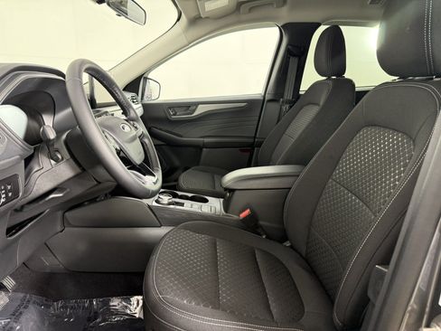 Certified 2025 Ford Escape Active w/ Cold Weather Package FWD image 14
