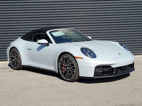 Used 2026 Porsche 911 Carrera S RWD image 9