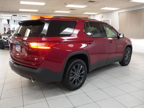 Used 2020 Chevrolet Traverse RS w/ LPO, Floor Liner Package FWD image 6