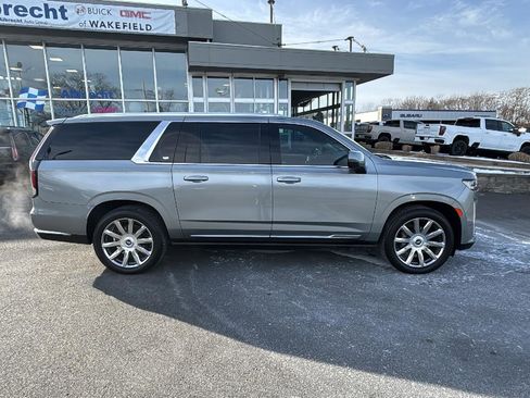 Certified 2024 Cadillac Escalade ESV Premium Luxury Platinum w/ Heavy-Duty Trailer Package image 8