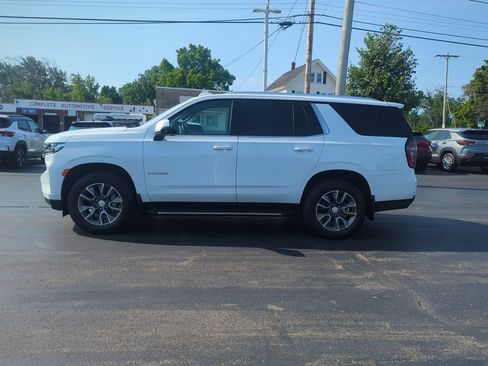 Certified 2022 Chevrolet Tahoe LT w/ Luxury Package AWD/4WD image 5