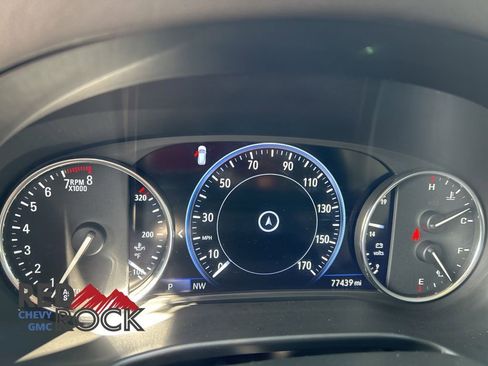 Used 2022 Buick Enclave Premium image 25