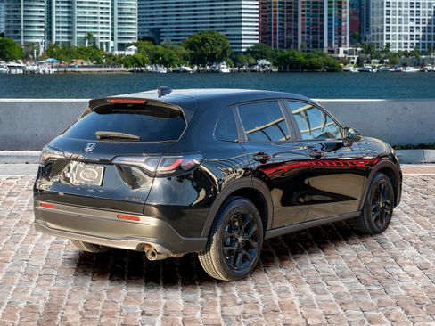 Certified 2024 Honda HR-V Sport image 5