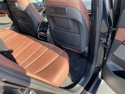 Used 2019 BMW X5 xDrive40i w/ Executive Package image 20