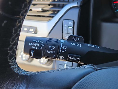 Used 2019 Chevrolet Tahoe Premier image 27