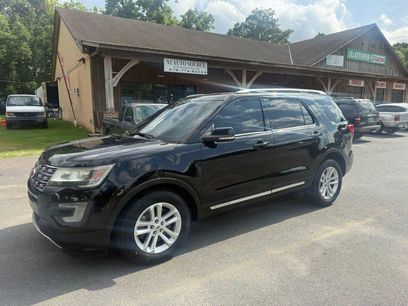 Used 2017 Ford Explorer XLT w/ Equipment Group 202A